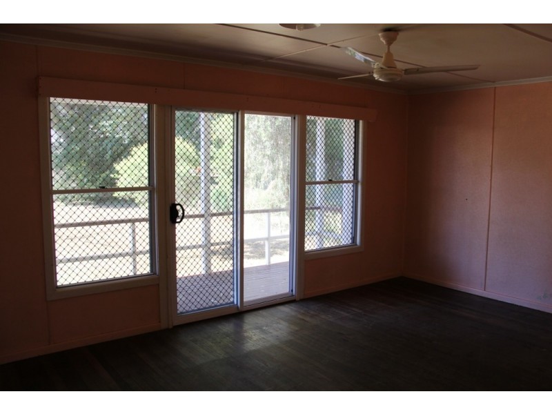 54 Kingaroy, Kingaroy QLD 4610