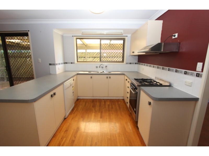 10 Joseph St, Kingaroy QLD 4610