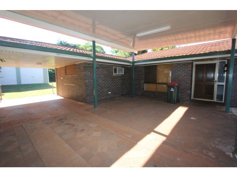 10 Joseph St, Kingaroy QLD 4610