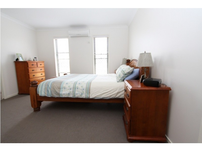 11 Allan Place, Kingaroy QLD 4610