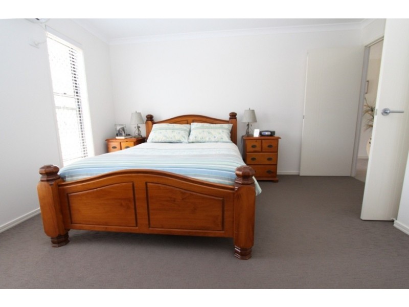 11 Allan Place, Kingaroy QLD 4610