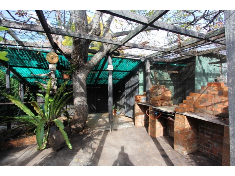 11 Norman St, Kingaroy QLD 4610