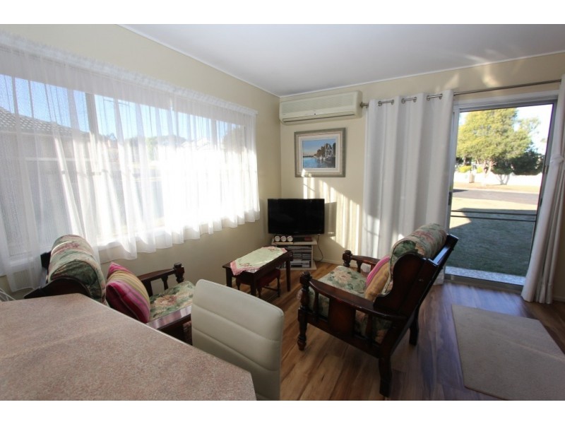 11 Gabbee St, Kingaroy QLD 4610