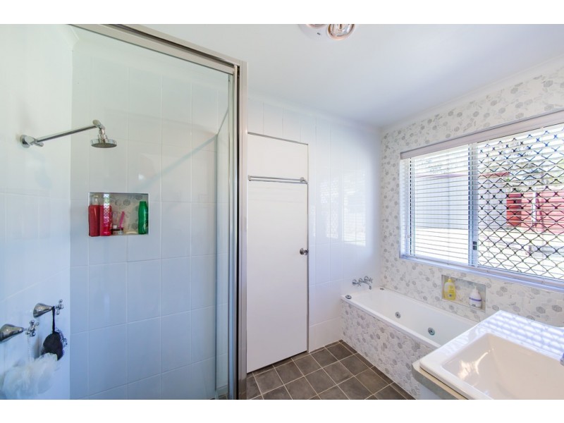 4 LISTER COURT, Kingaroy QLD 4610