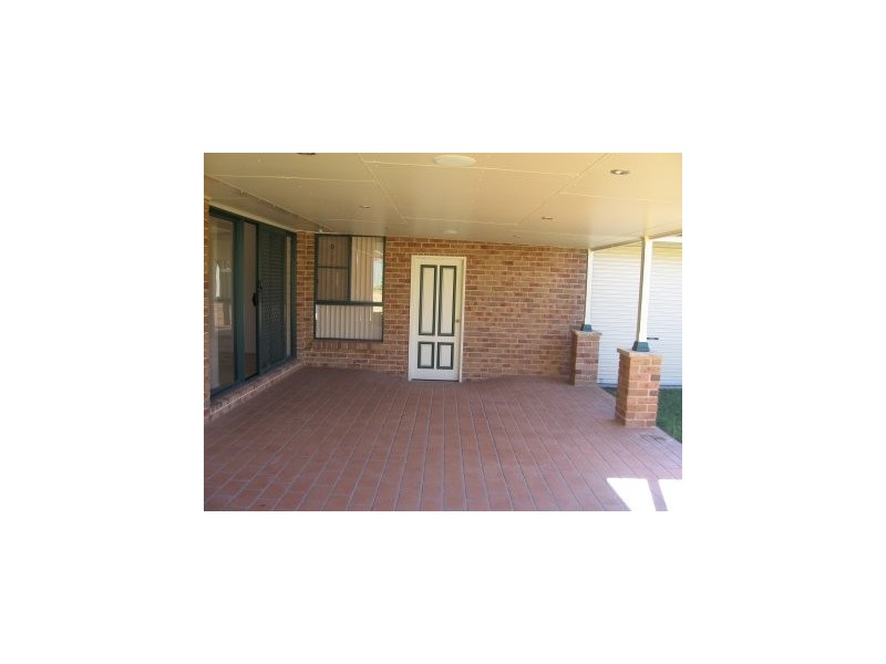 5 BASKERVILLE DRIVE, Mudgee NSW 2850