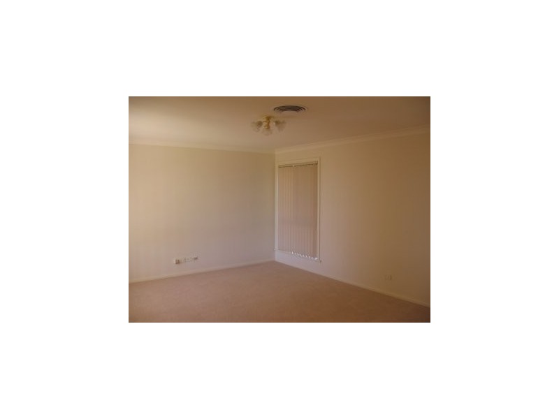 5 BASKERVILLE DRIVE, Mudgee NSW 2850