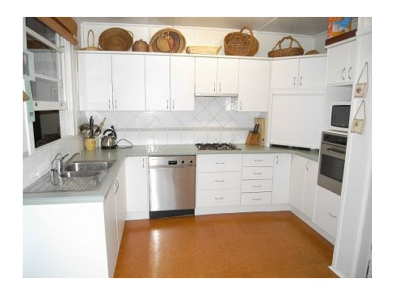 8 BURRUNDULLA AVE, Mudgee NSW 2850