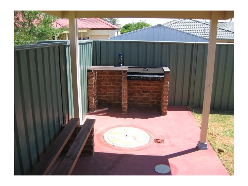 17 FLIRTATION AVENUE, Mudgee NSW 2850