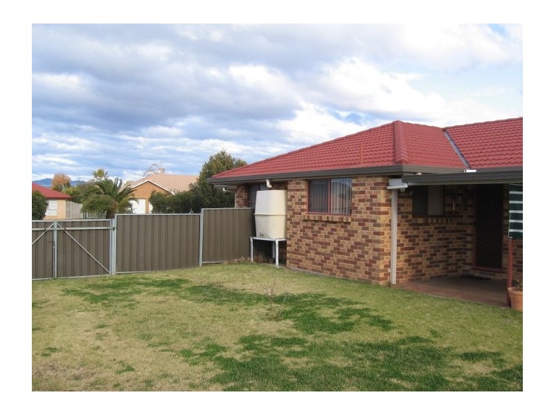2 LAHY COURT, Mudgee NSW 2850