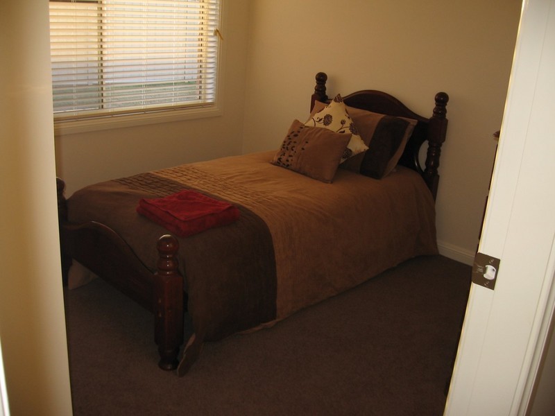 2 / 10 Kellett Drive, Mudgee NSW 2850