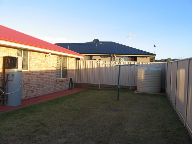 2 / 10 Kellett Drive, Mudgee NSW 2850