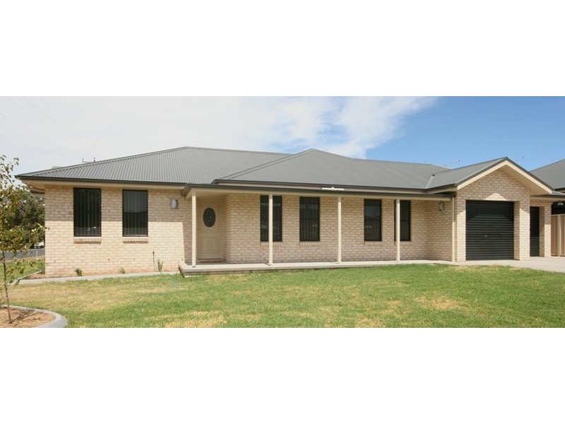 1 KELLETT DRIVE, Mudgee NSW 2850