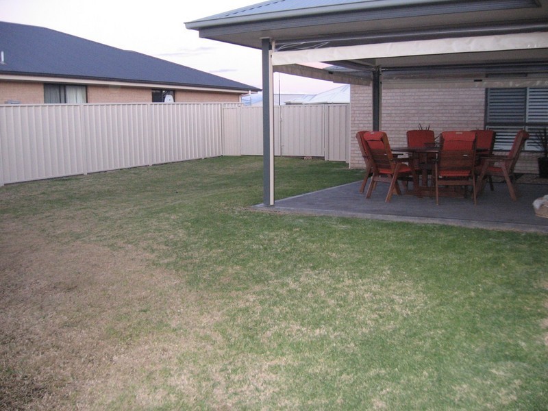 12 Bateman Avenue, Mudgee NSW 2850
