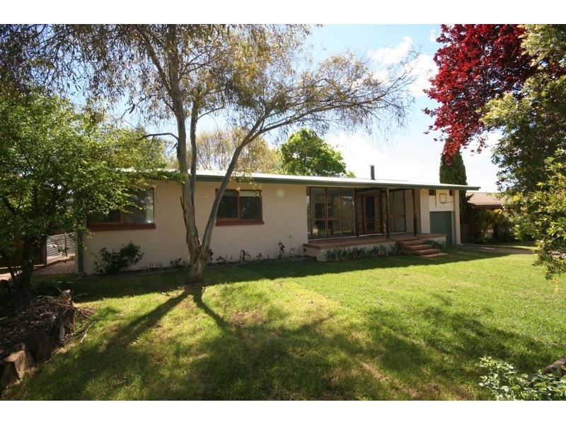 8 Catleen Crescent, Mudgee NSW 2850