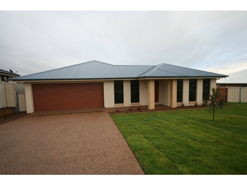 10 Birch Grove, Mudgee NSW 2850