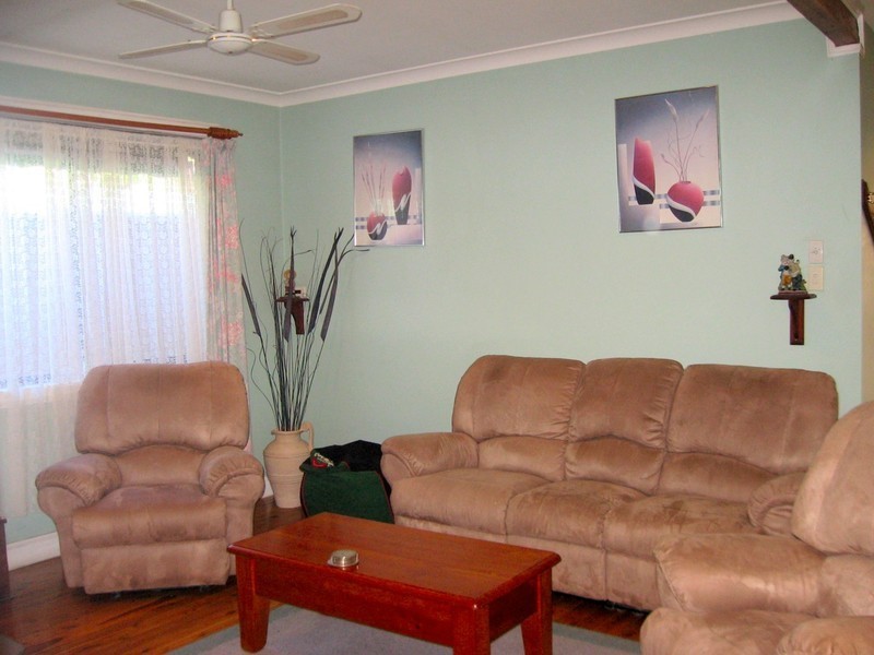 13 Belmore Street, Mudgee NSW 2850