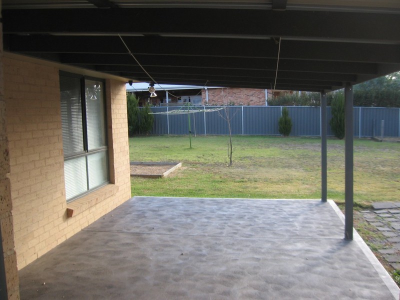 24 White Circle, Mudgee NSW 2850