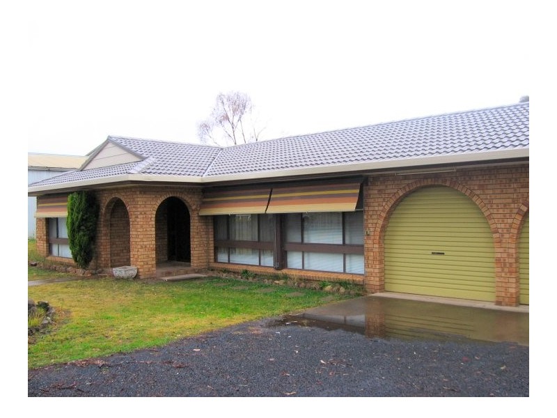 17A Sydney Rd, Mudgee NSW 2850