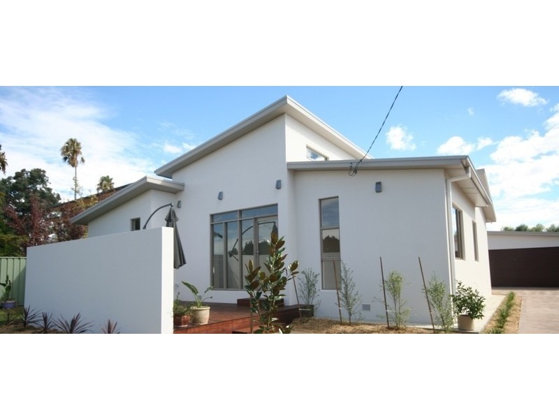 2  Lawson Street, Mudgee NSW 2850