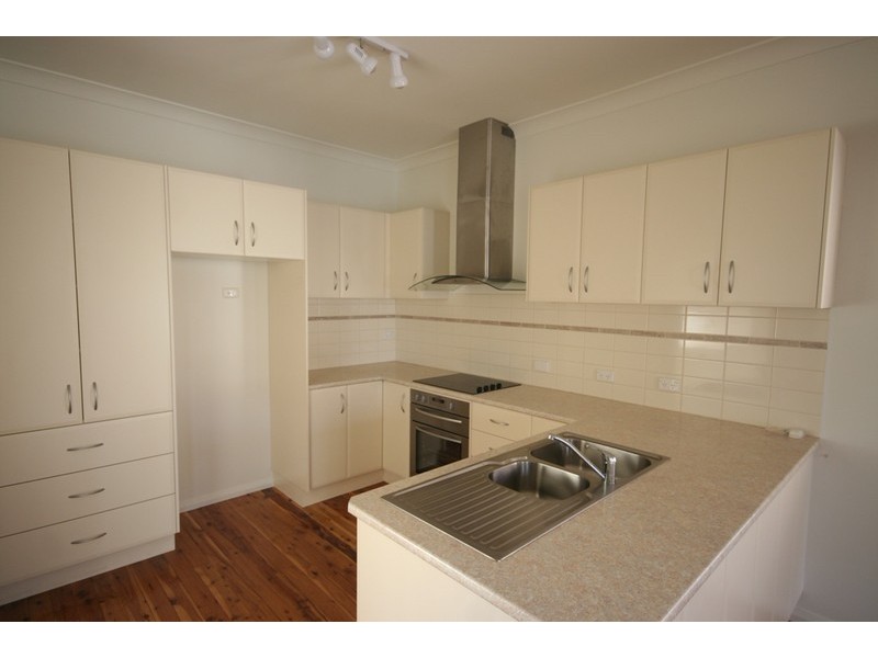 2  Lawson Street, Mudgee NSW 2850