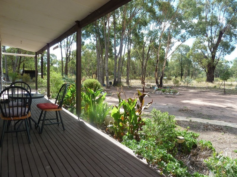 8 Pine Close, Mudgee NSW 2850