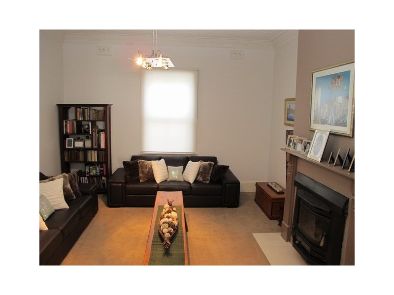 11 Lewis Street, Mudgee NSW 2850