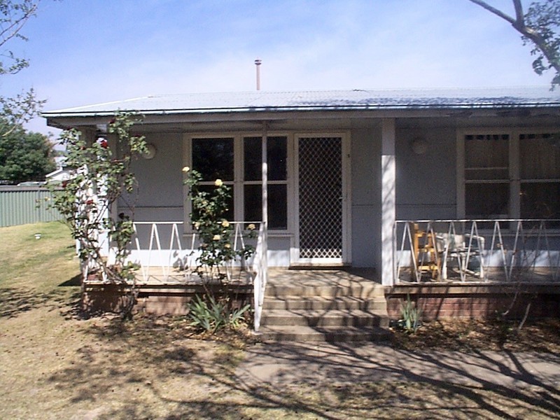 5/4 Mulgoa Way, Mudgee NSW 2850