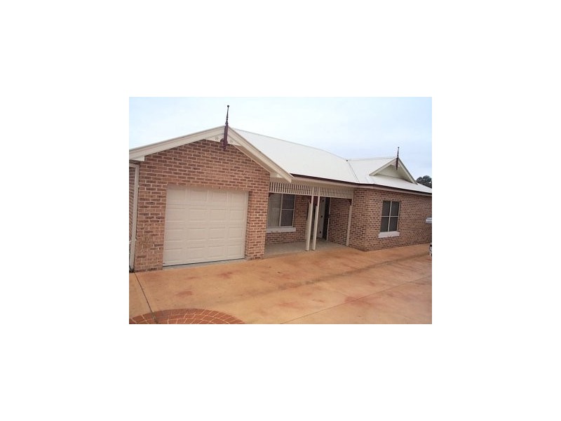10/9 Oporto Rd, Mudgee NSW 2850