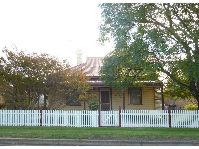 32 Herbert Street, Gulgong NSW 2852
