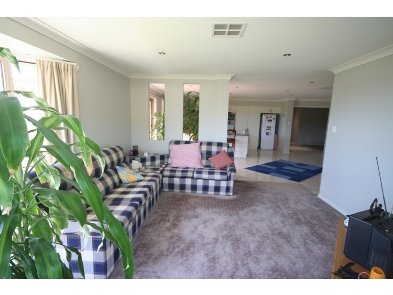 4 GLENAYR CLOSE, Mudgee NSW 2850