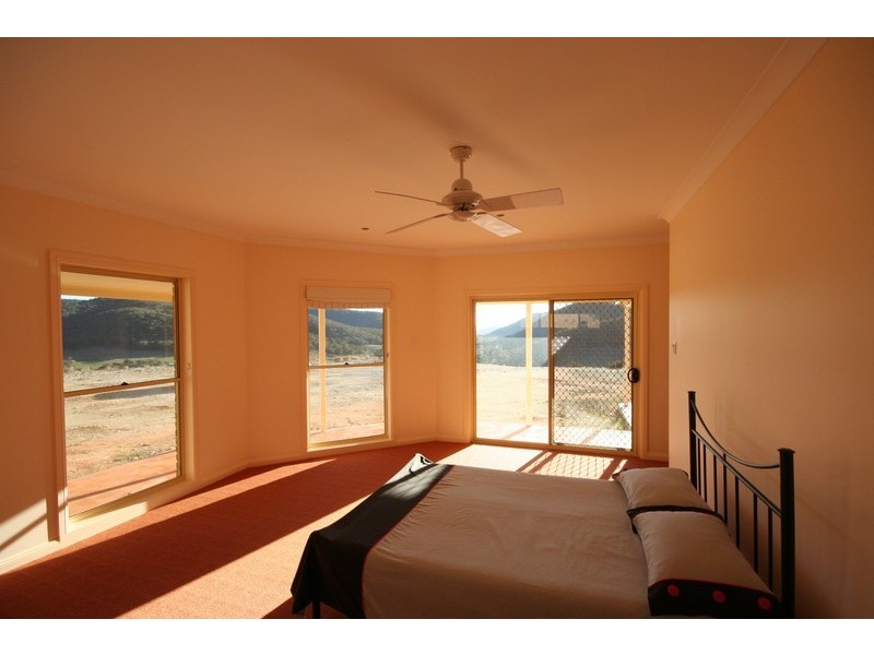 Queens Pinch NSW 2850