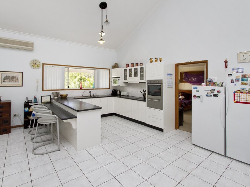 4 Ridgewood Road, Little Mountain QLD 4551