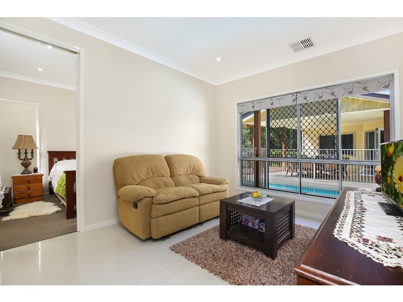 10 Tulipwood Court, Meridan Plains QLD 4551