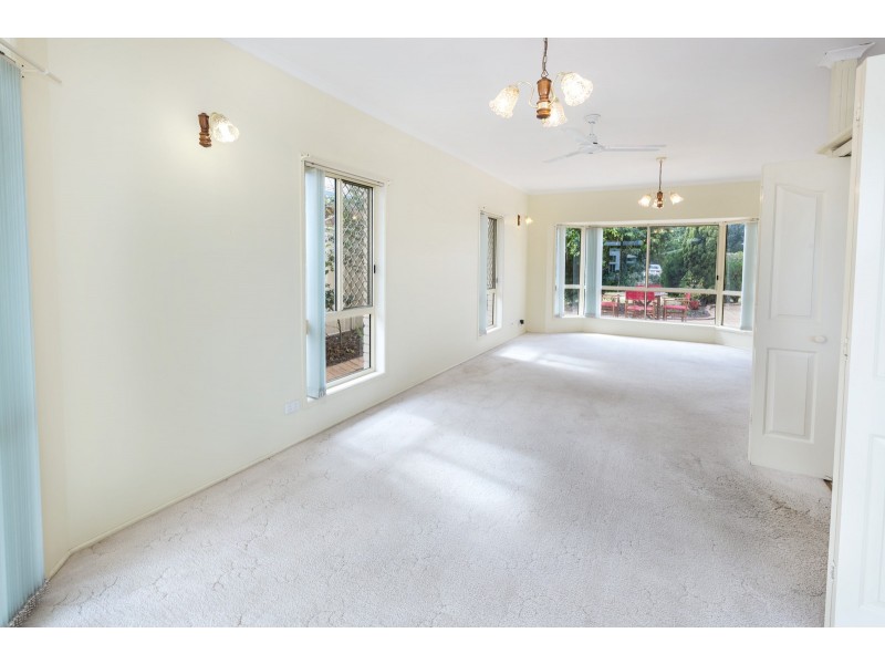 93 Baanya St, Wurtulla QLD 4575