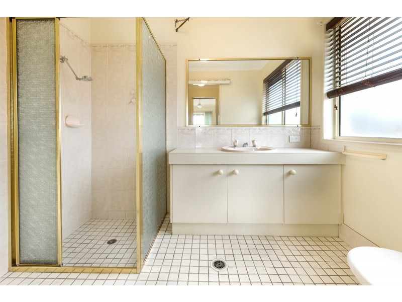 93 Baanya St, Wurtulla QLD 4575