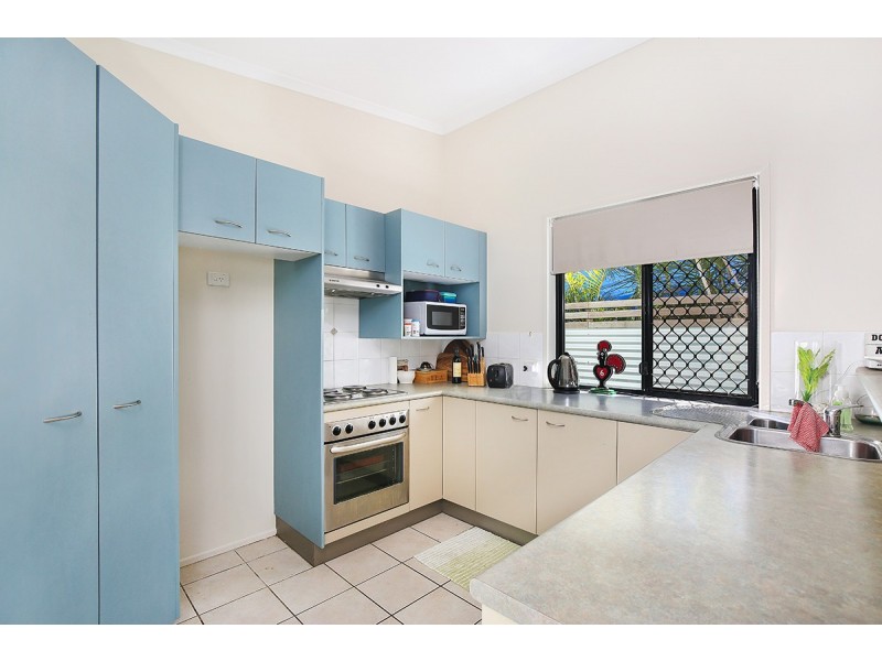 2/7 Roberts Street – Sky, Golden Beach QLD 4551