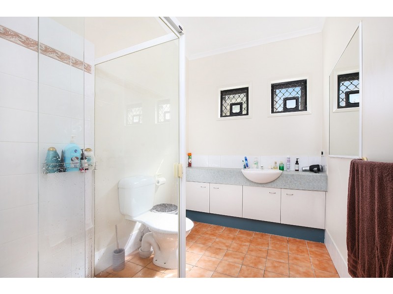 2/7 Roberts Street – Sky, Golden Beach QLD 4551