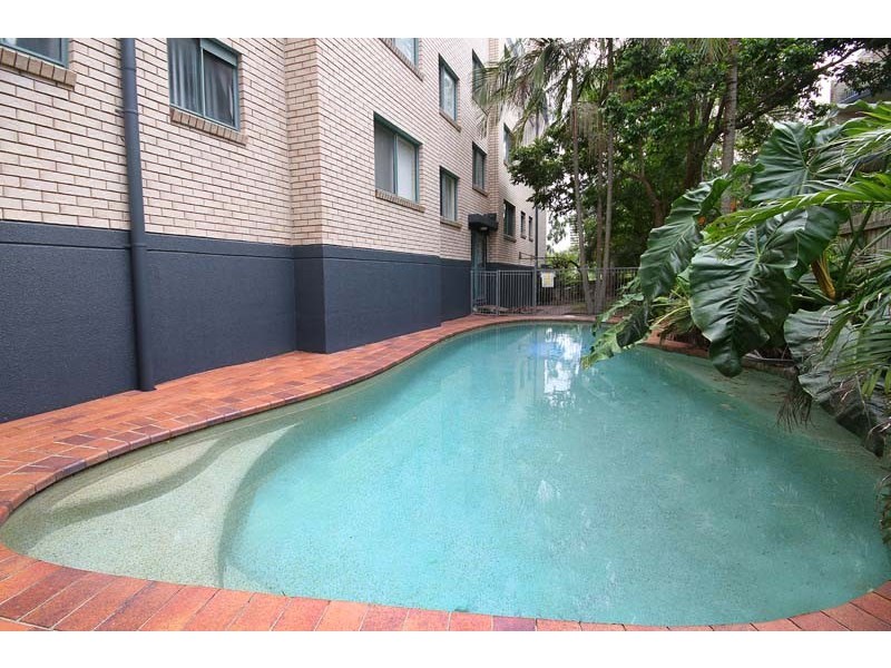 2/7 Sykes Ave – Neptune Seas, Kings Beach QLD 4551