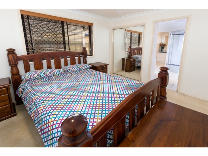 1 Waterhen Ct, Pelican Waters QLD 4551