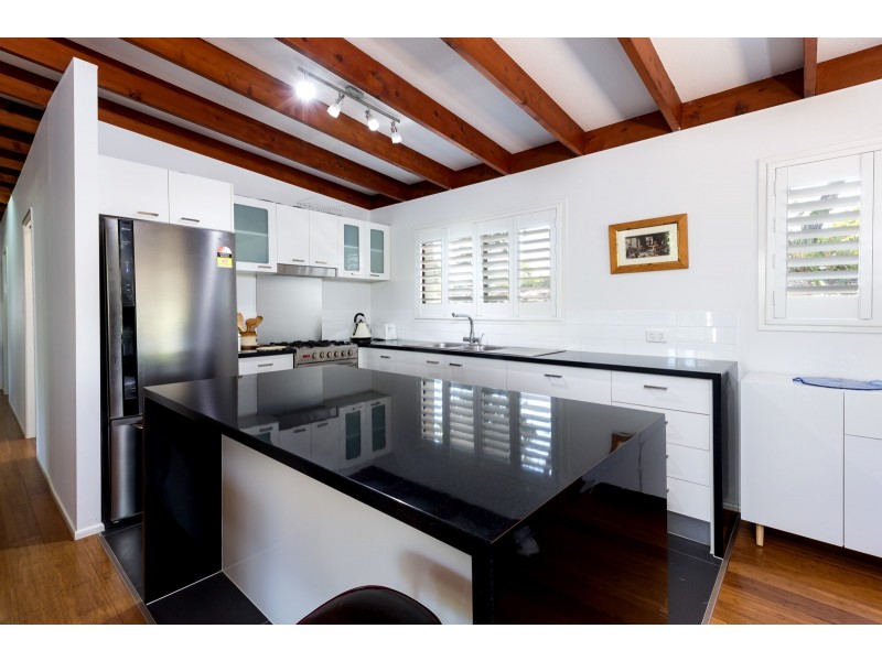 201 Neil Road, Mooloolah Valley QLD 4553