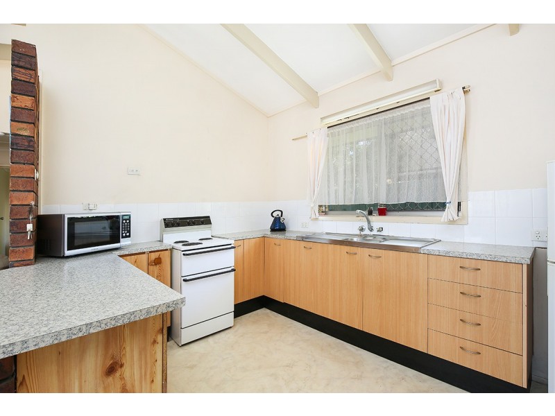 4 Rufous Court, Caloundra QLD 4551