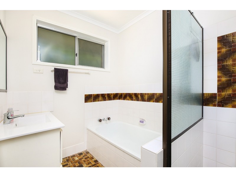 4 Rufous Court, Caloundra QLD 4551