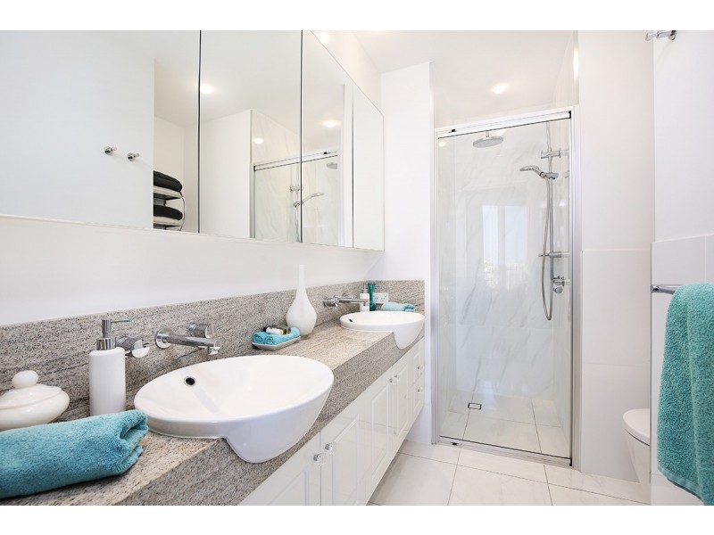 414/13 Nicklin Way – Bluewater Point, Minyama QLD 4575