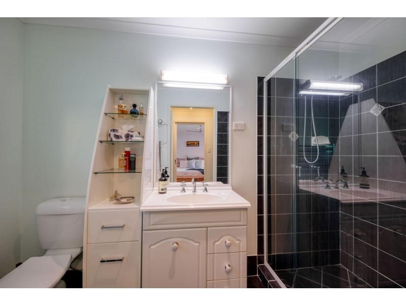 8 Kinross Court, Caloundra West QLD 4551