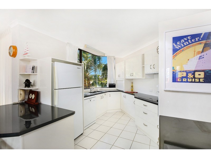 6/10 Ernest Street – Headlands, Kings Beach QLD 4551