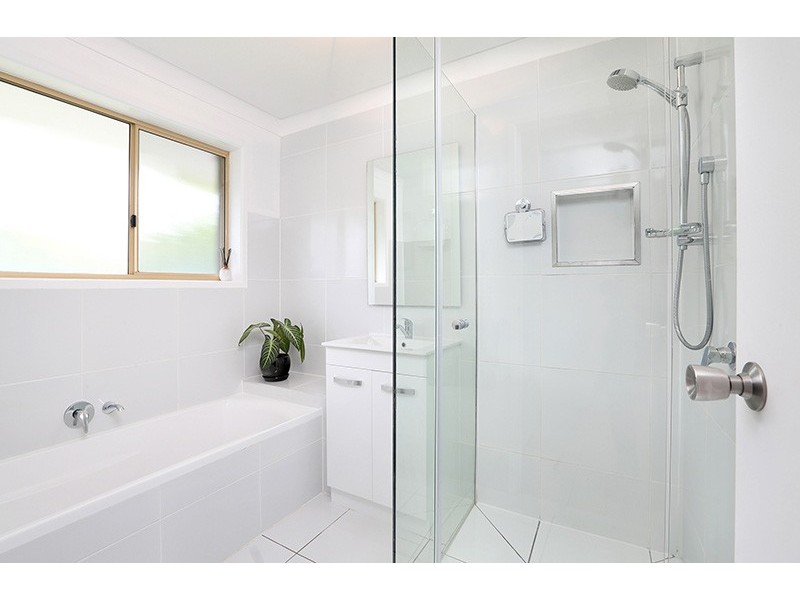 33 Coora Crescent, Currimundi QLD 4551