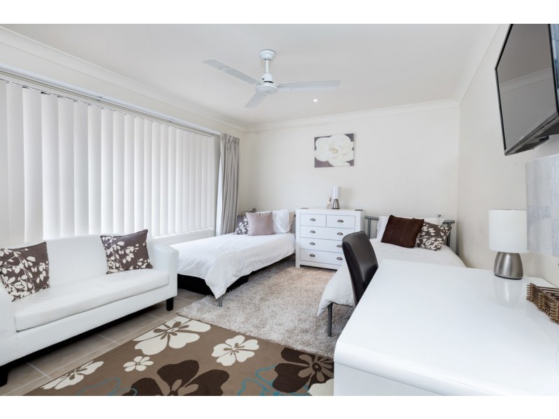 36 Millennium Circuit, Pelican Waters QLD 4551