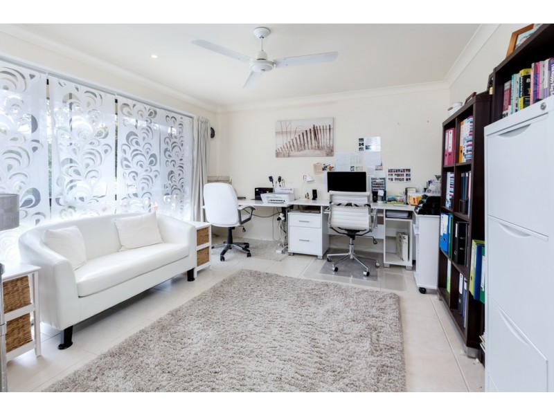 36 Millennium Circuit, Pelican Waters QLD 4551