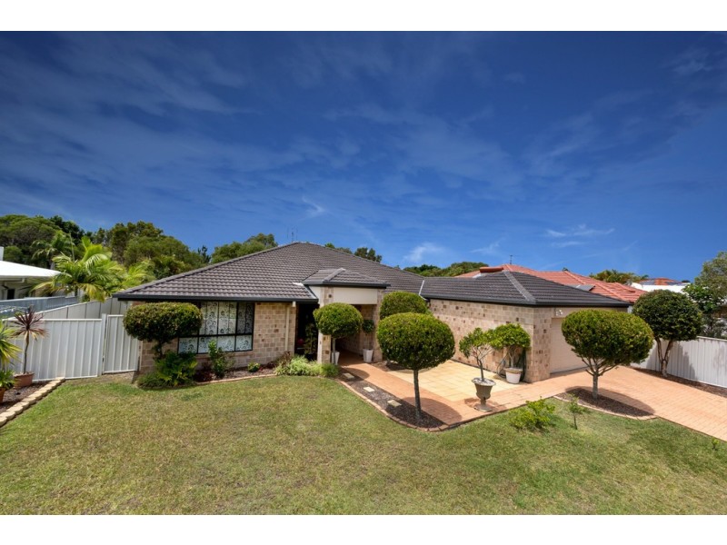 36 Millennium Circuit, Pelican Waters QLD 4551