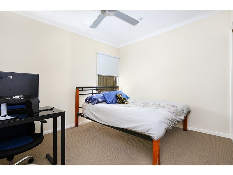 32 Emerald Drive, Caloundra West QLD 4551